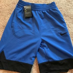 Boys Large Dri-Fit Nike shorts